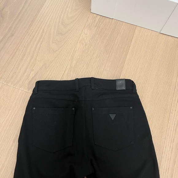 Guess pants (like jeggings), size 27, like new condition - Picture 4 of 4